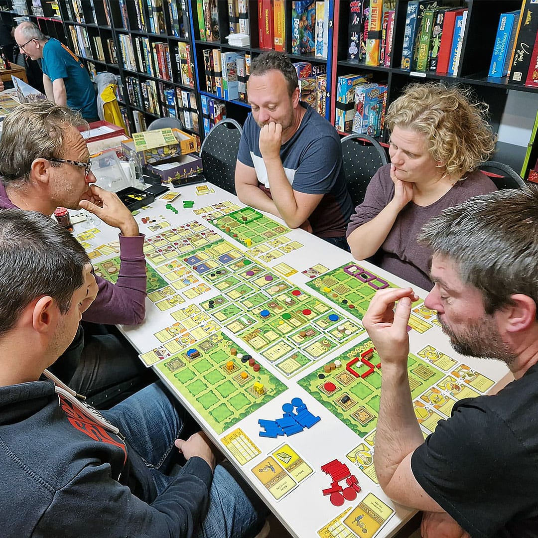 HQ Gaming Club Sint-Niklaas - Foto 10